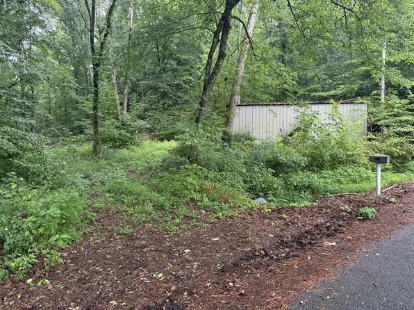 2159 Red Bank Creek Rd, Lobelville, TN 37097