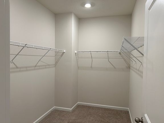 4th image of 1435 Fairmount Dr