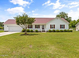 101 Esquire Dr, Richlands, NC 28574