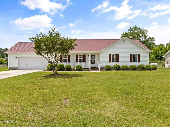 101 Esquire Drive, Richlands, NC 28574
