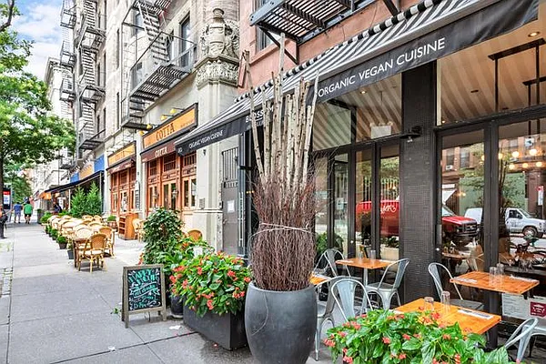 Rented by Compass | media 17