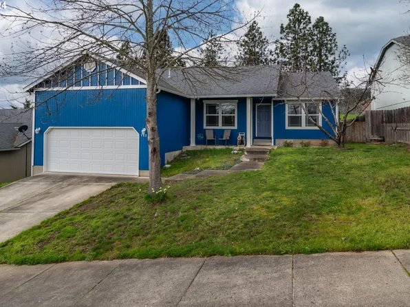 122 Salmon St, Roseburg, OR 97471