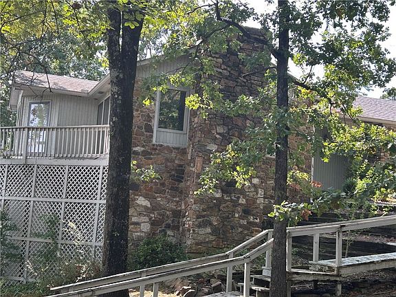 2nd image of 61 Abbey Rd
