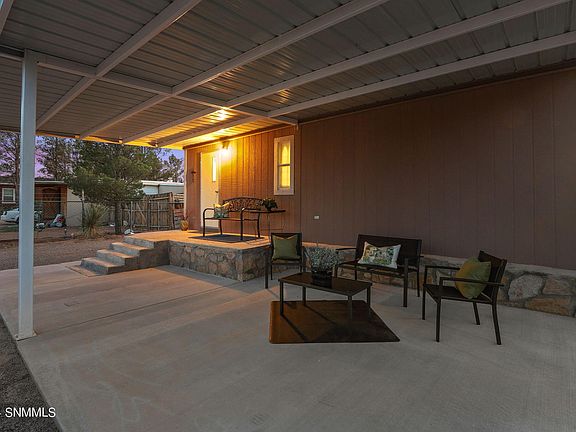3rd image of 684 Sunny Sands Dr