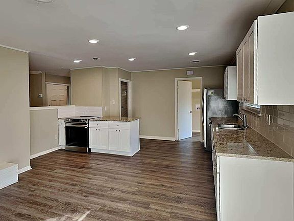 4th image of 23852 Cedar Ridge Dr #3