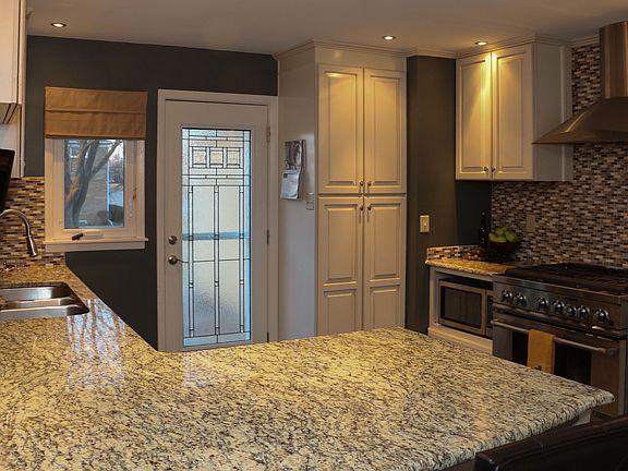 5th image of 3727 30th Avenue 1