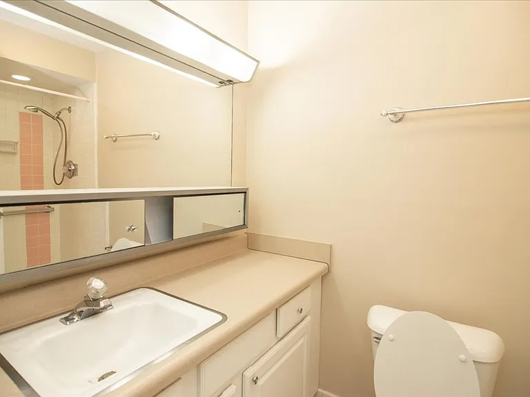4300 Chastain Walk NE #4344 — Photo 9