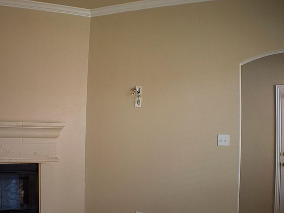 2nd image of 307 Kirby Dr #1
