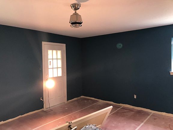 4th image of 4216 Dawn Dr