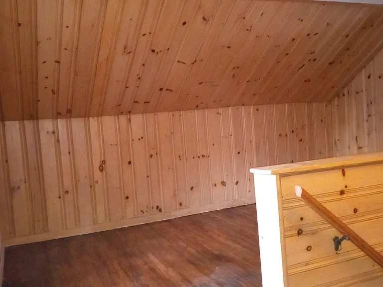 715 Southover Rd — Photo 16