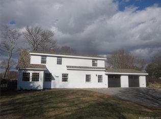 11 Goshen Rd, Waterford, CT 06385