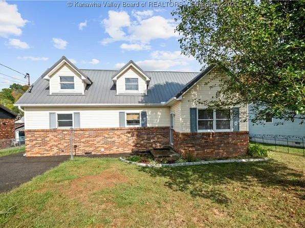 132 Rockwood Dr, Poca, WV 25159