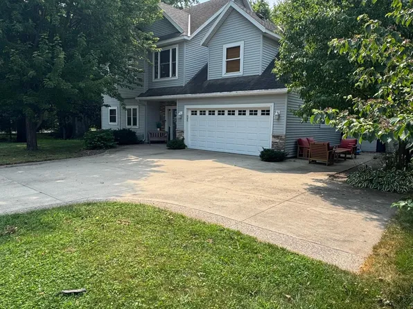 208 2nd St N, Cold Spring, MN 56320