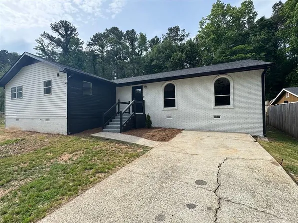 96 Sedgefield Dr, Jonesboro, GA 30236