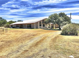313 Rawhide Rd, Burnet, TX 78611