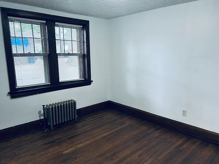 79 Frances Ave #100 — Photo 9
