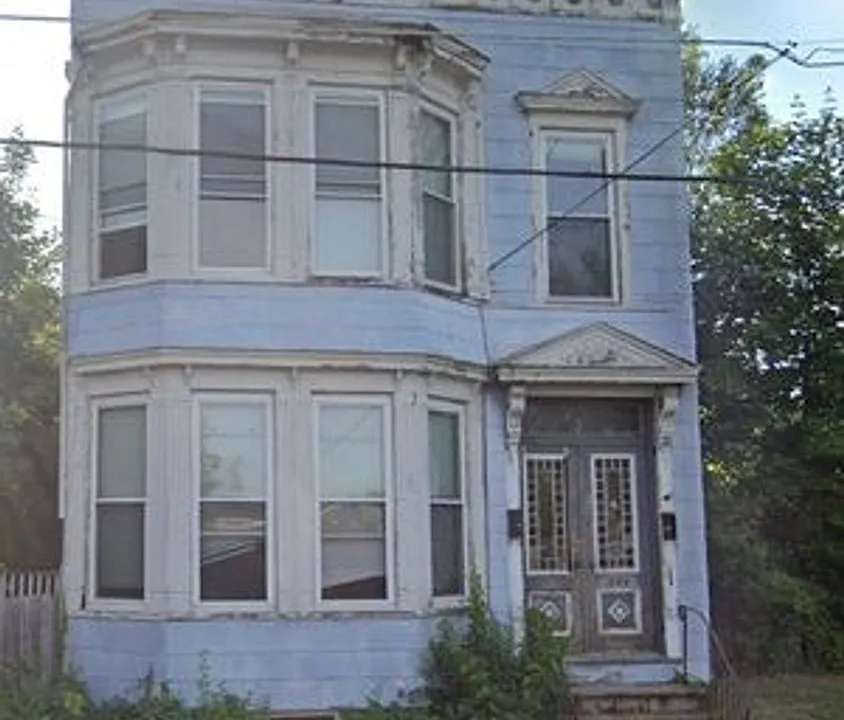 286 2nd Ave (Troy)