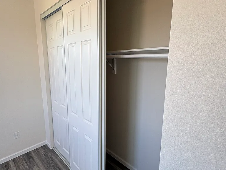 10997 Worthing Ave — Photo 8