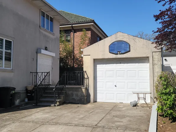 2723 Quentin Road image 5 of 7