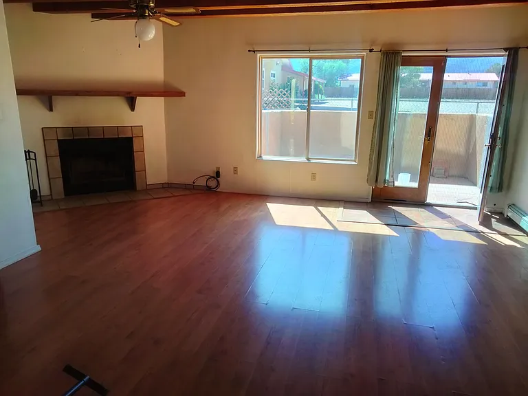 913 Gusdorf Rd #4 — Photo 3