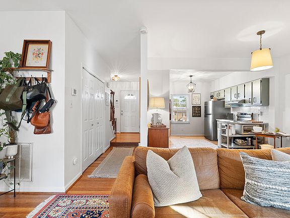 3rd image of 6133 Bushmills St