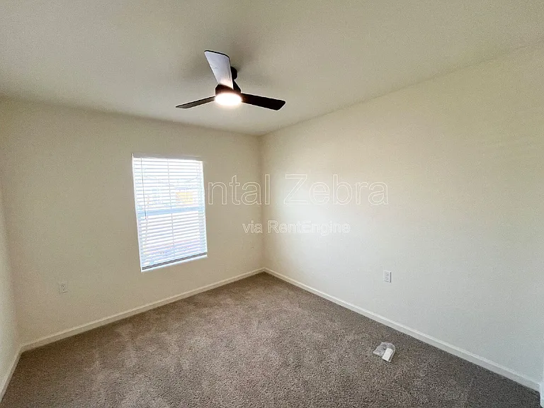 4064 Cinnabar Ct — Photo 14