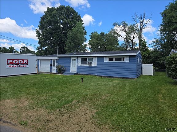 2nd image of 211 Mohawk Dr