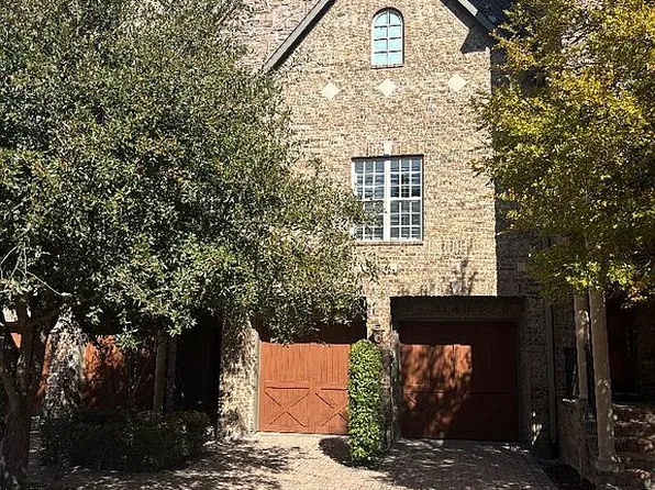 563 Rockingham Dr, Irving, TX 75063
