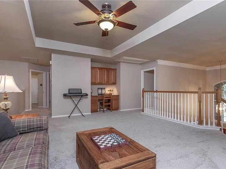 14828 Irondale Dr — Photo 22