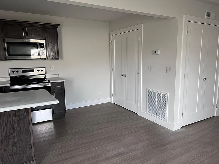 1736 Old Gray Station Rd #2 — Photo 10
