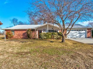 708 Shawnee, Lenapah, OK 74042