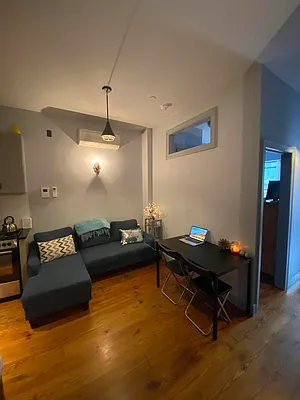 Rented by REAL New York | media 12