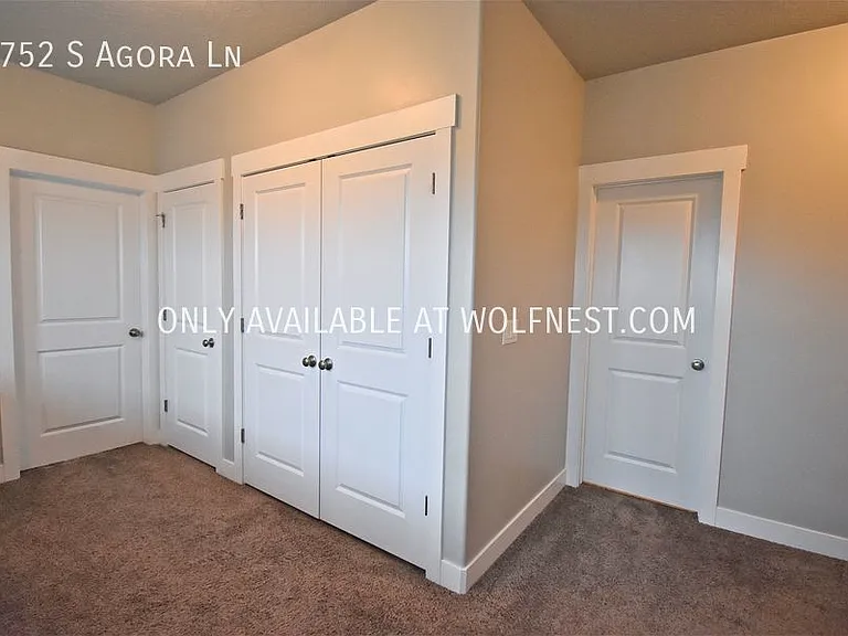 9752 S Agora Ln — Photo 8