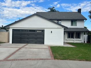 8721 Squires Cir, Huntington Beach, CA 92646