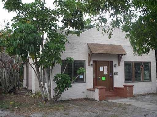 1st image of 1004 18th Ave N
