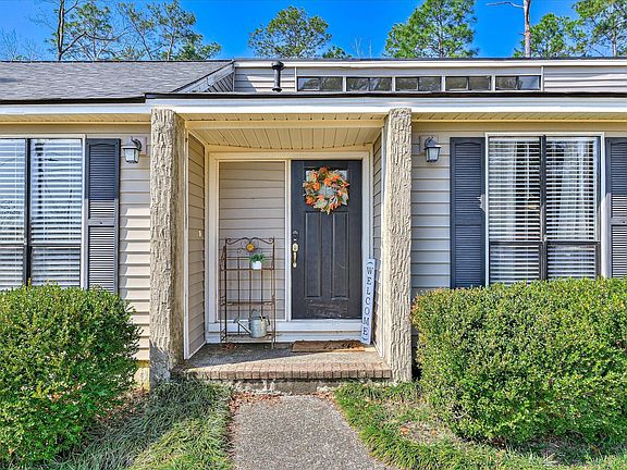 4th image of 2218 Buckingham Drive