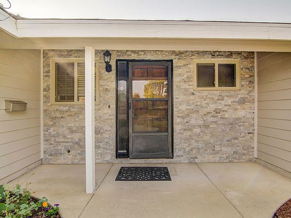3rd image of 5907 Anthony Dr
