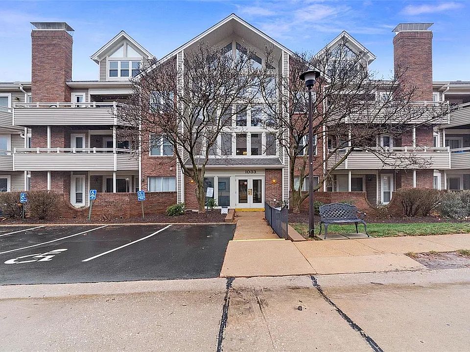 1st image of 1033 Wilton Royal Dr Unit 111