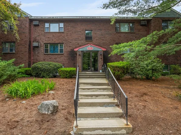 32 Spencer Rd APT 36M, Boxboro, MA 01719