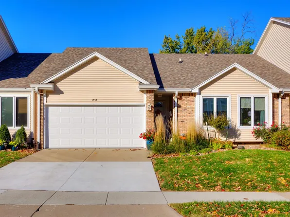 1032 Bradford Pl, West Des Moines, IA 50266