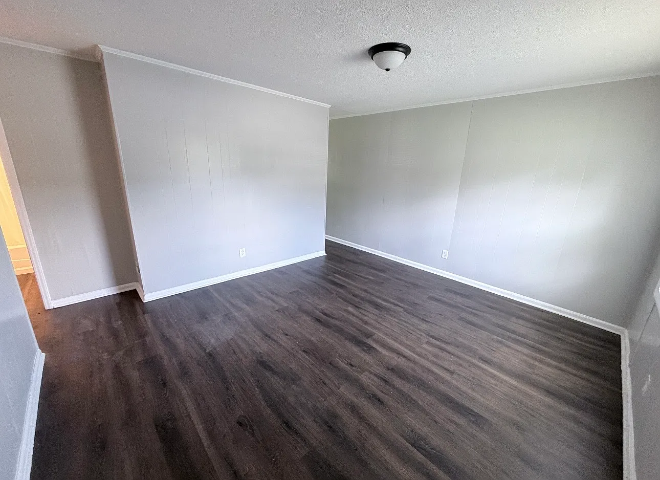 2 bed, 850 sqft, $825 — Photo 2