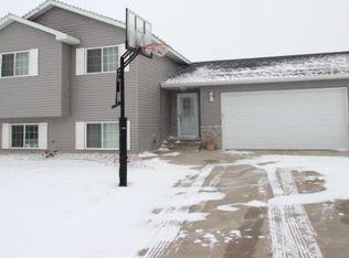 1001 3rd Ave SE, Freeport, MN 56331