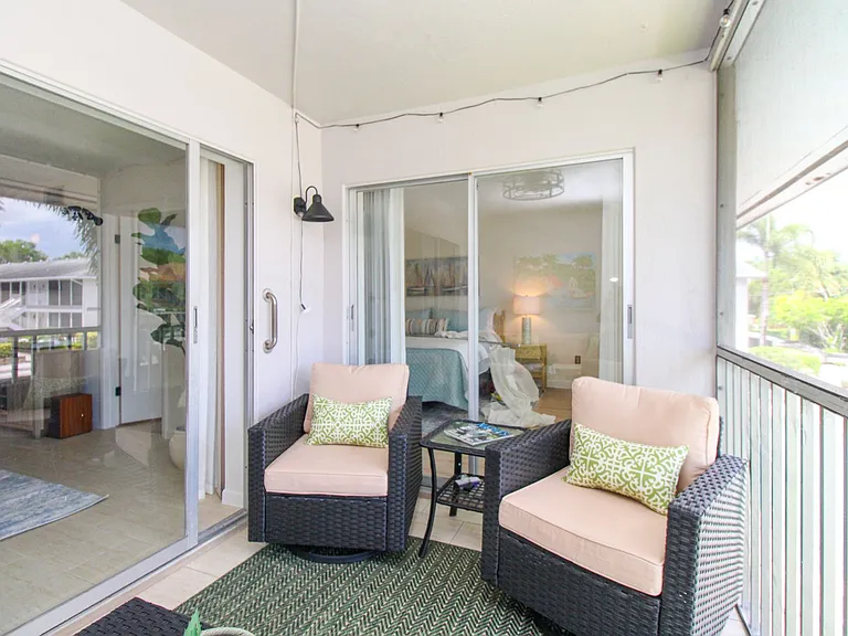 1686 Blue Point Ave #B7 — Photo 48