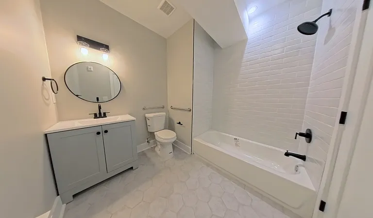 22 N King St #2B — Photo 3