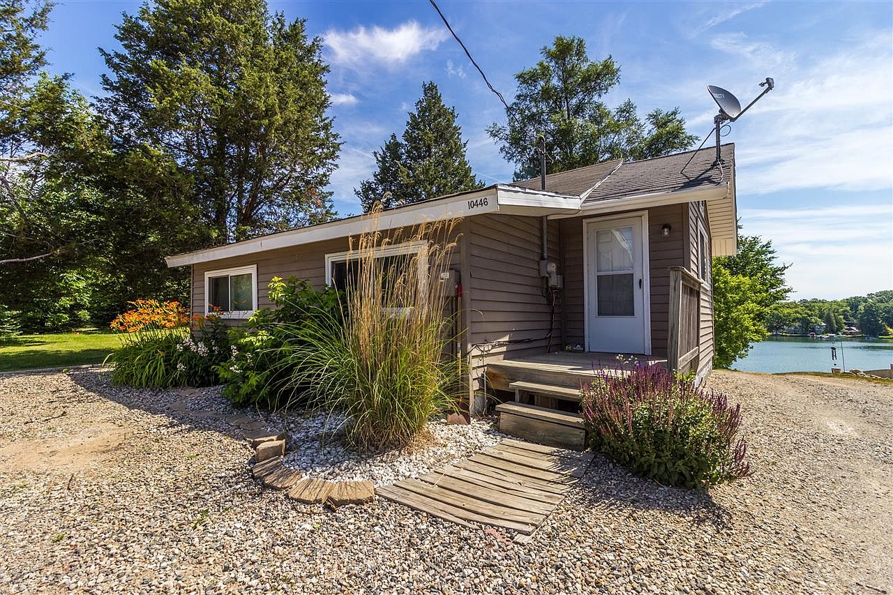 10446 Runyan Lake Rd, Fenton, MI 48430 Zillow