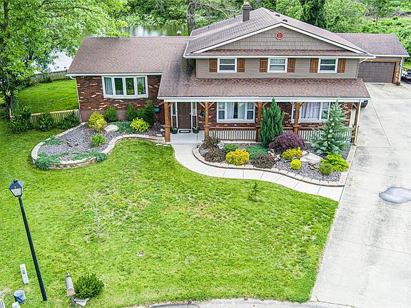 2nd image of 184 Sandy Shore Dr