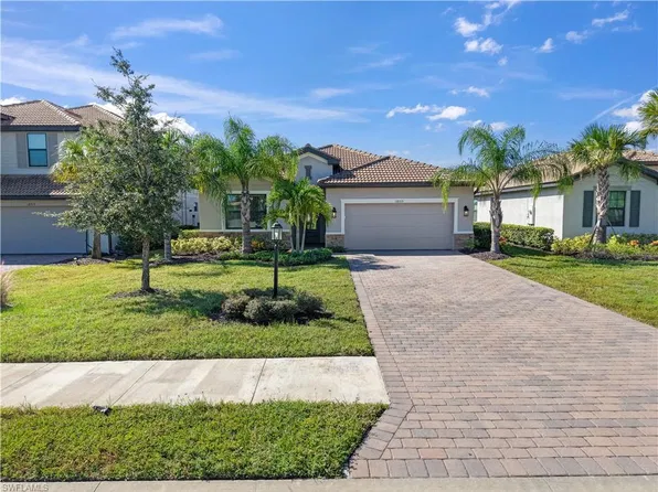 18315 Ridgeline DR, ESTERO, FL 33928
