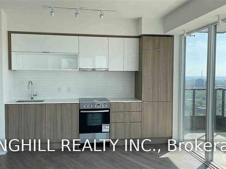 159 Wellesley St E #2008 — Photo 1