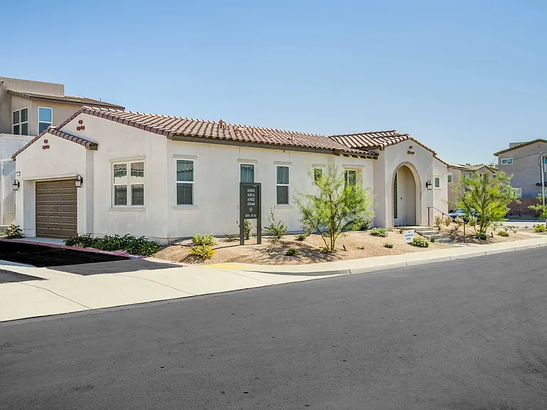 SolTerra Homes — Photo 8