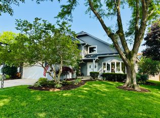 2674 Carriage Way, Aurora, IL 60504